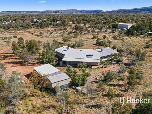 30 Chateau Road, NT 0873