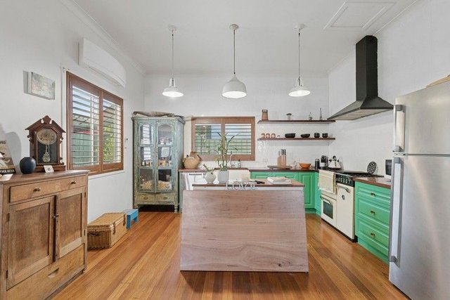 13 Robert St, NSW 2454