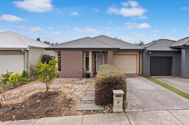 12 Ronald Street, VIC 3058