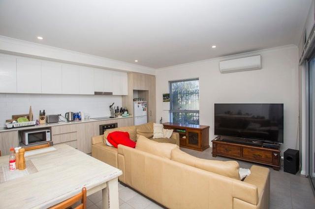 4/114 Great Northern Hwy, WA 6056