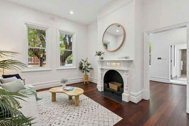 18 Coghlan Road, WA 6008