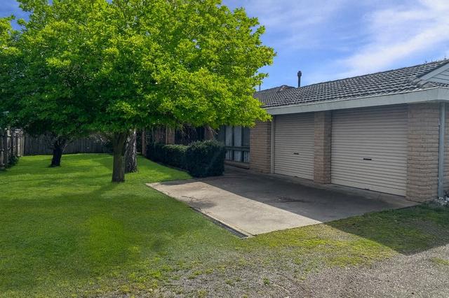 17 Paul Street, VIC 3844