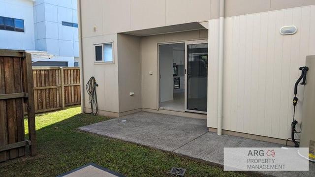 1/133 Sunshine Cove Way, QLD 4558