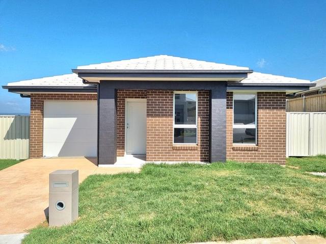 7 Sebring Street, NSW 2563