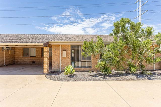 7/70 Noranda Avenue, WA 6062