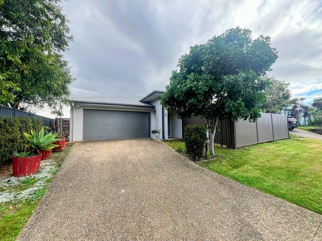 4 Hoop Pine Circuit, QLD 4209