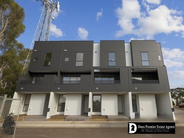 30 Yellowstone Street, VIC 3752