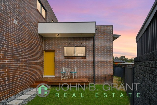 11A Josephine Crescent, NSW 2198