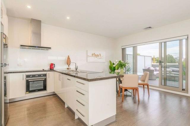42/31-33 King  Street, VIC 3106