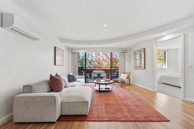 10/2 Eldridge Crescent, ACT 2605