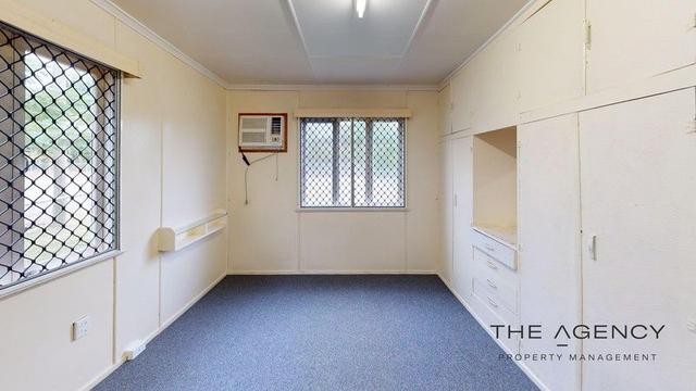 2/18 Main Street, QLD 4701