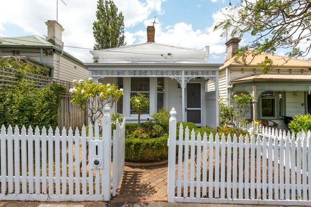 9 Sercombe Grove, VIC 3122