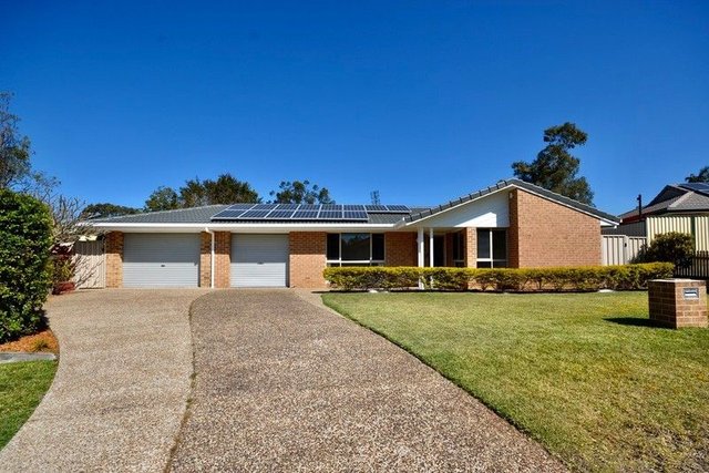 2 Gosford Court, QLD 4212
