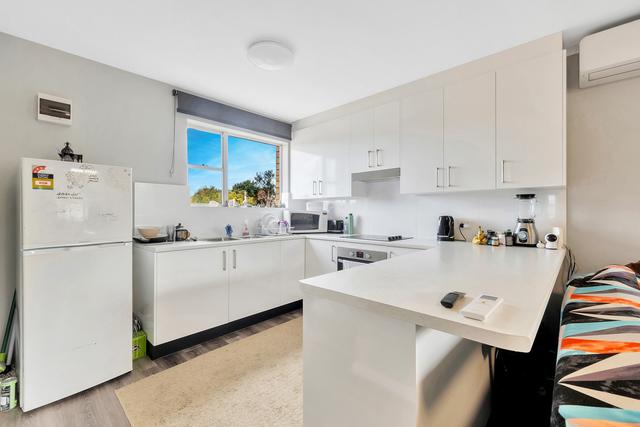 2/54 Melbourne Street, NSW 2250