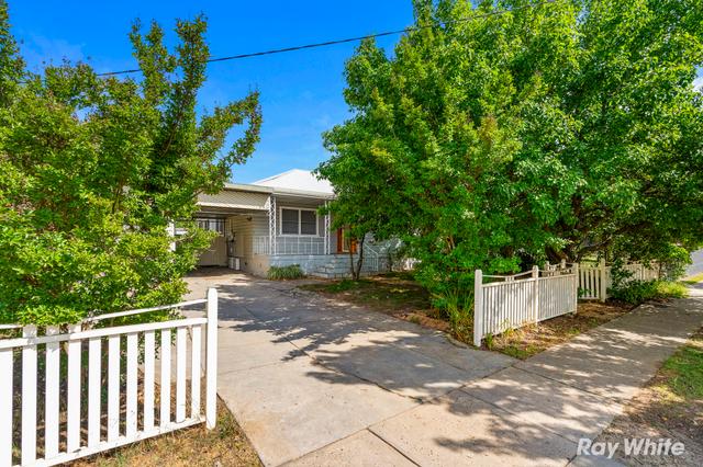 302 Lake Albert Road, NSW 2650