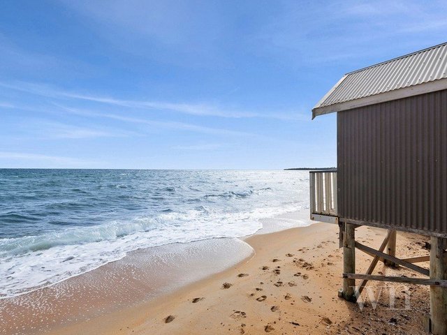 Boatshed 100 North Beach, VIC 3934