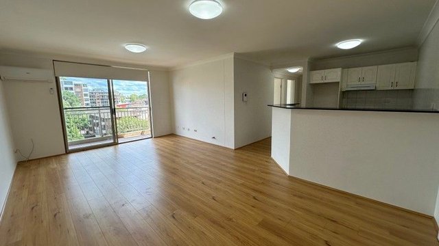 33/11-17 Burleigh Street, NSW 2134