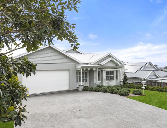 12 Tressider Close, NSW 2535