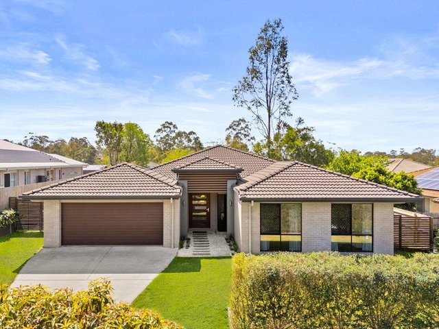 25 Outlook Crescent, QLD 4280