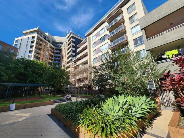 3319/57 Queen Street, NSW 2144