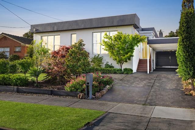 27 Florey Crescent, VIC 3170
