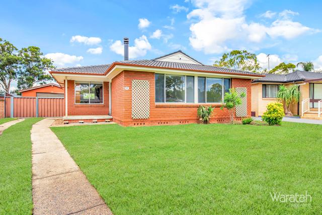 33 Fuchsia Crescent, NSW 2763