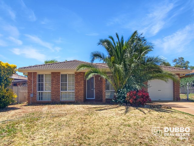 24 Hopkins Parade, NSW 2830