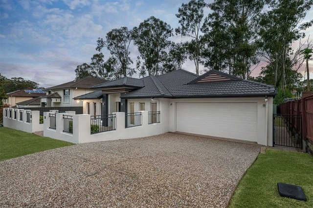5 Silverbirch Place, QLD 4035