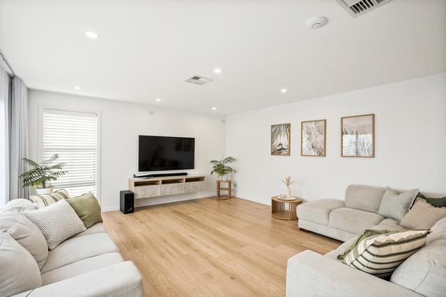 34 Lord Howe Avenue, NSW 2529
