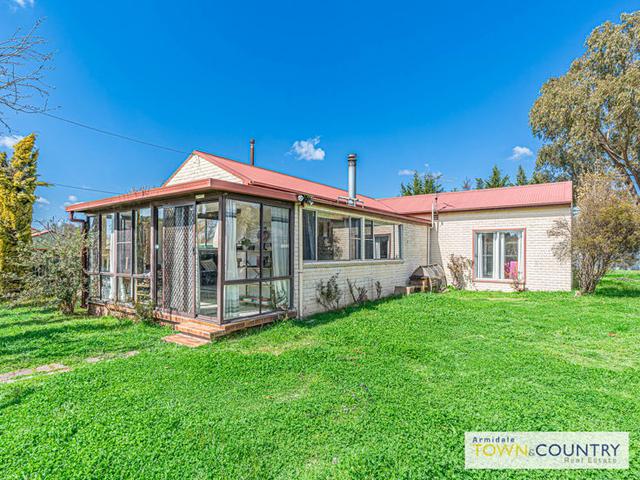 4 Claude Street, NSW 2350