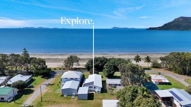 24 Ward Esplanade, QLD 4741