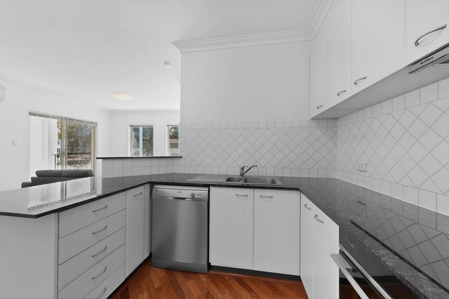 11/38 Grand Boulevard, WA 6027