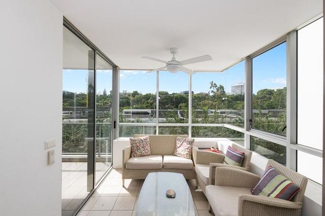 4049/3-7 Parkland Boulevard, QLD 4000
