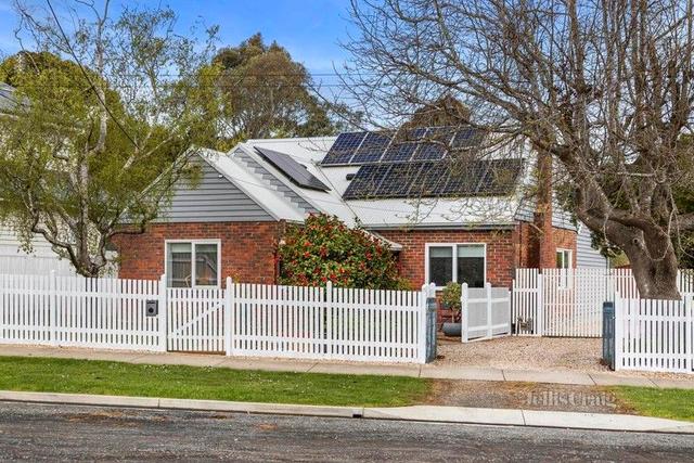 6 Ashbourne Road, VIC 3442