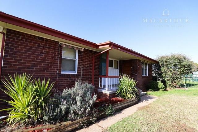 25 Edney Street, NSW 2650
