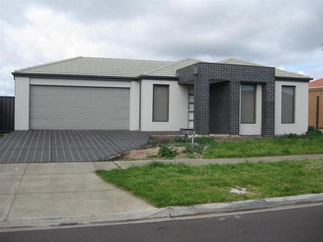 4 Howard Place, VIC 3023