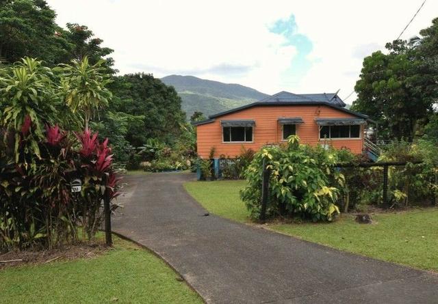 20 Black St, QLD 4854
