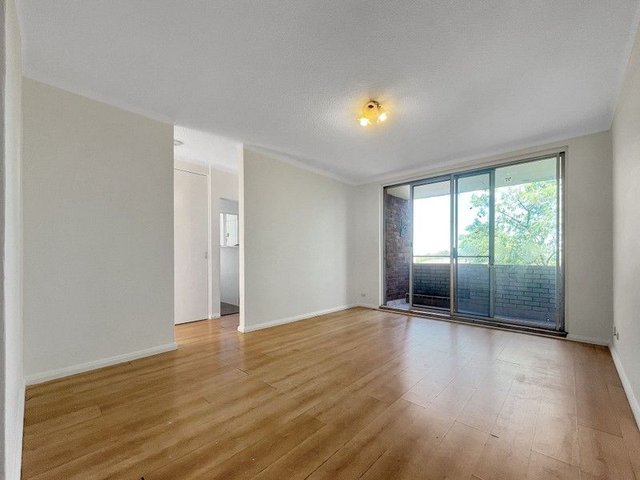 19/21-27 Meadow Crescent, NSW 2114