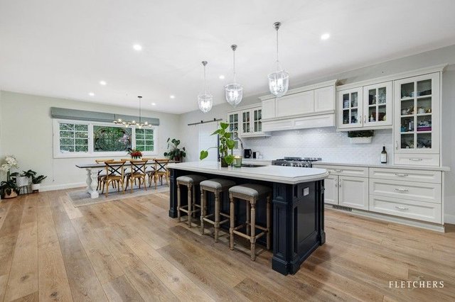 4 Radnor Court, VIC 3767