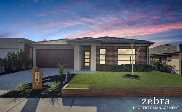 16 Coles Parkway, VIC 3201
