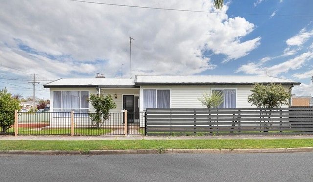 42 Hastings Street, VIC 3355