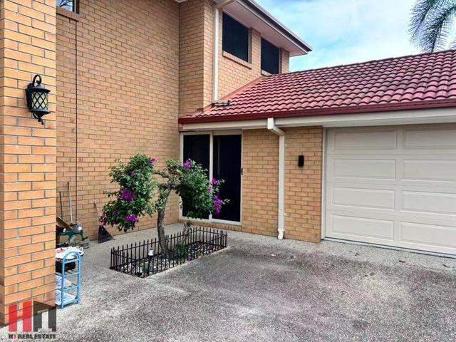 135 Stones Road, QLD 4109
