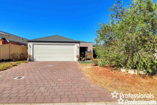 6 Moston Crescent, WA 6167