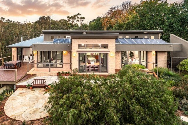 65 Lower Paper Mills Road, VIC 3218