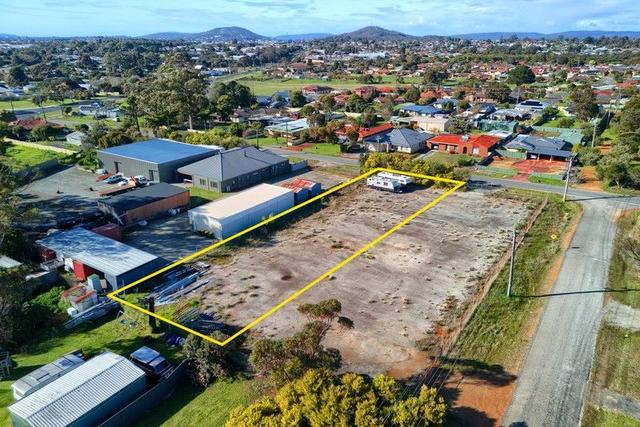 14 Alfred Street, WA 6330