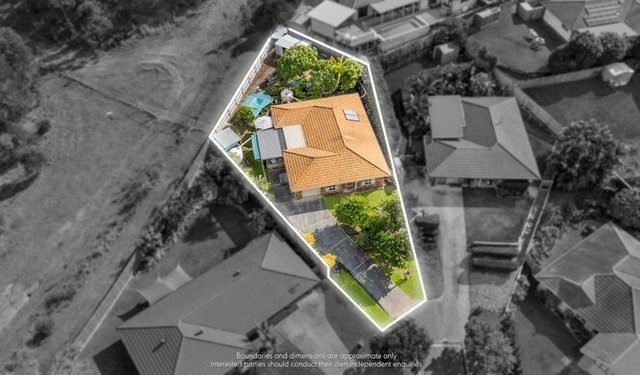 9 Ride Court, QLD 4213