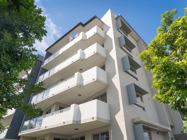 9/908 Logan Road, QLD 4121