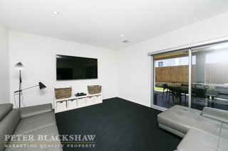 Formal lounge 