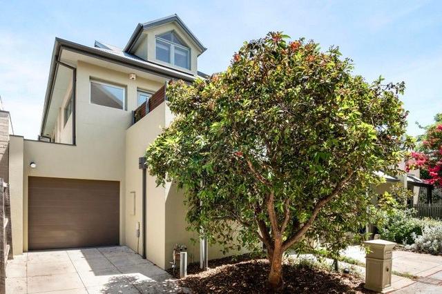 11 Clifford Place, VIC 3068