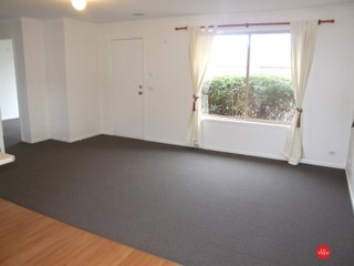 Lounge Room 